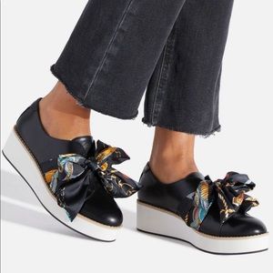Keny Platform Flat